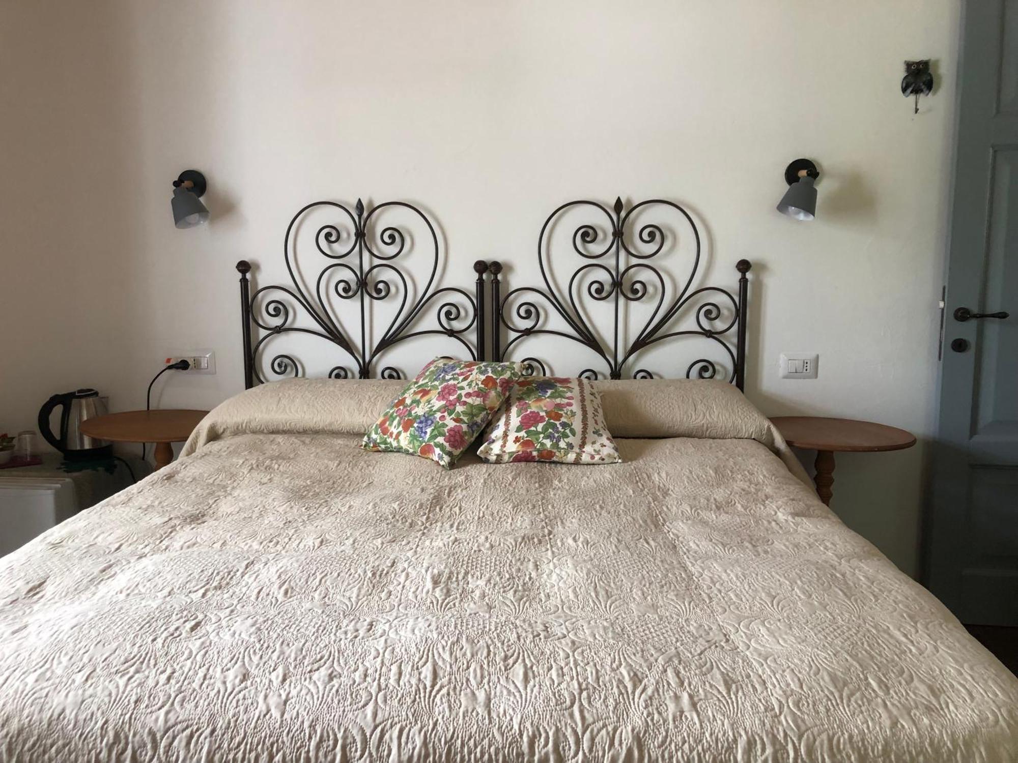 命运之屋住宿加早餐旅馆 Loiri Porto San Paolo 外观 照片